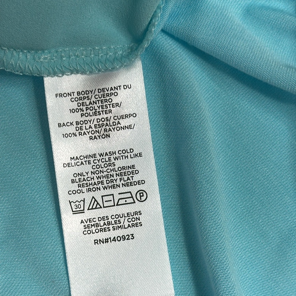 LOFT Sleeveless Light Blue Blouse Size Medium NWT - Picture 6 of 6